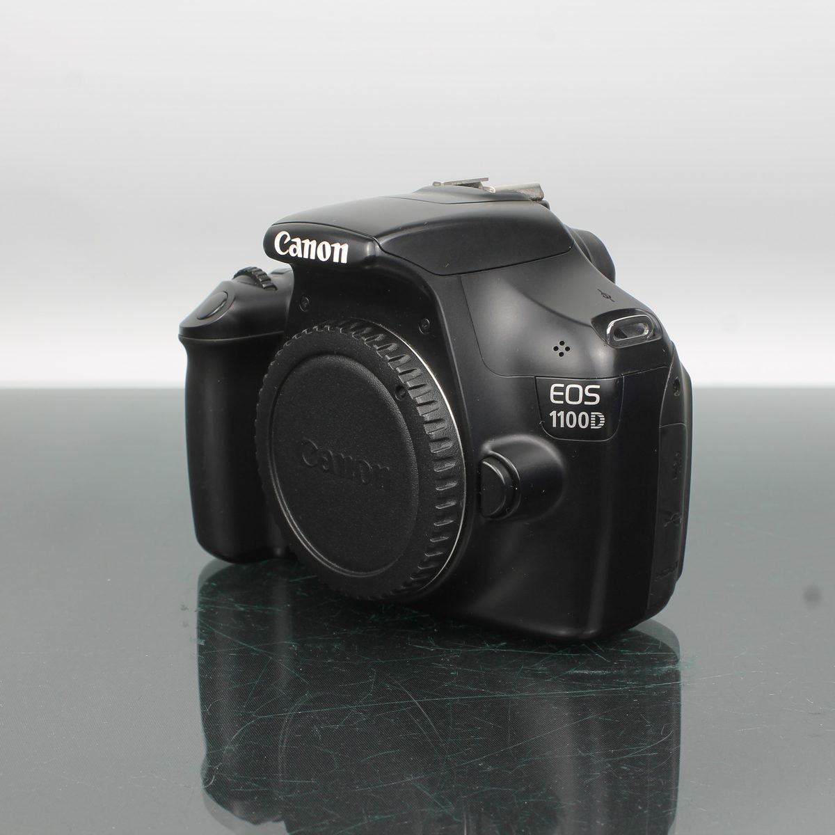 Canon EOS 1100D