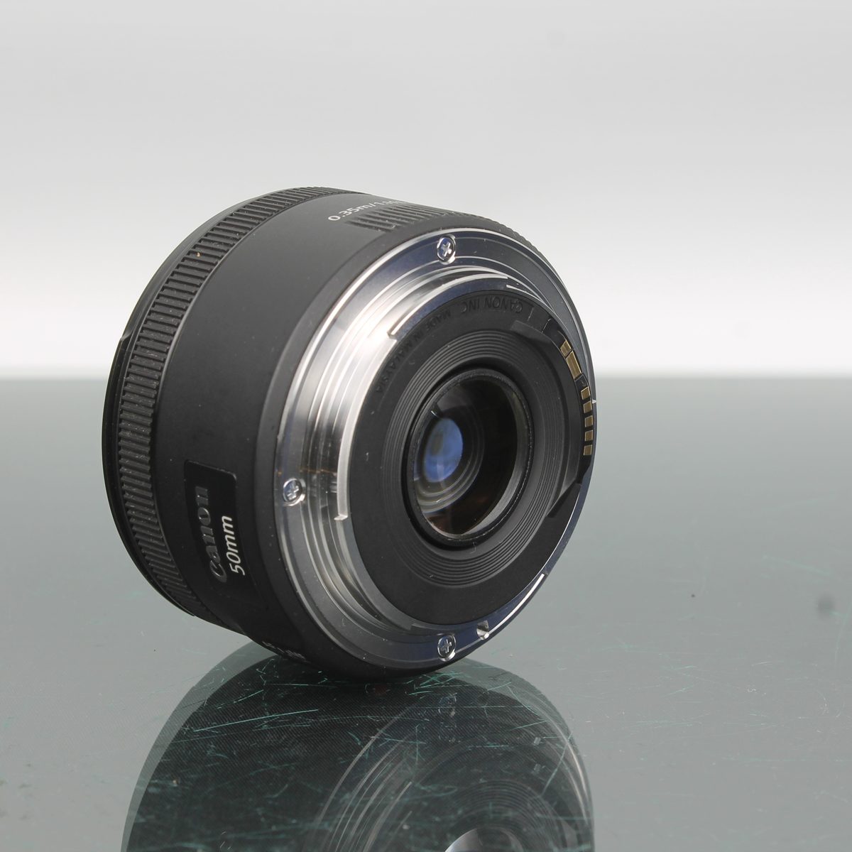 Canon EF 50mm f/1.8 STM