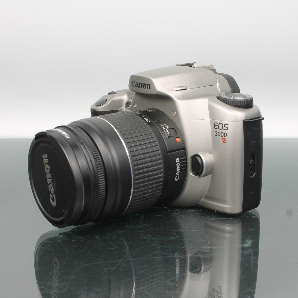 Canon EOS 3000 + EF 28-80mm f/3.5-5.6 II
