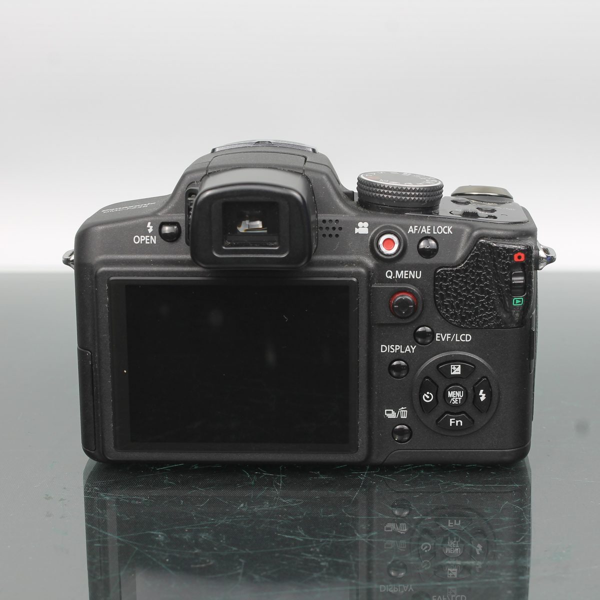 Panasonic Lumix DMC-FZ38