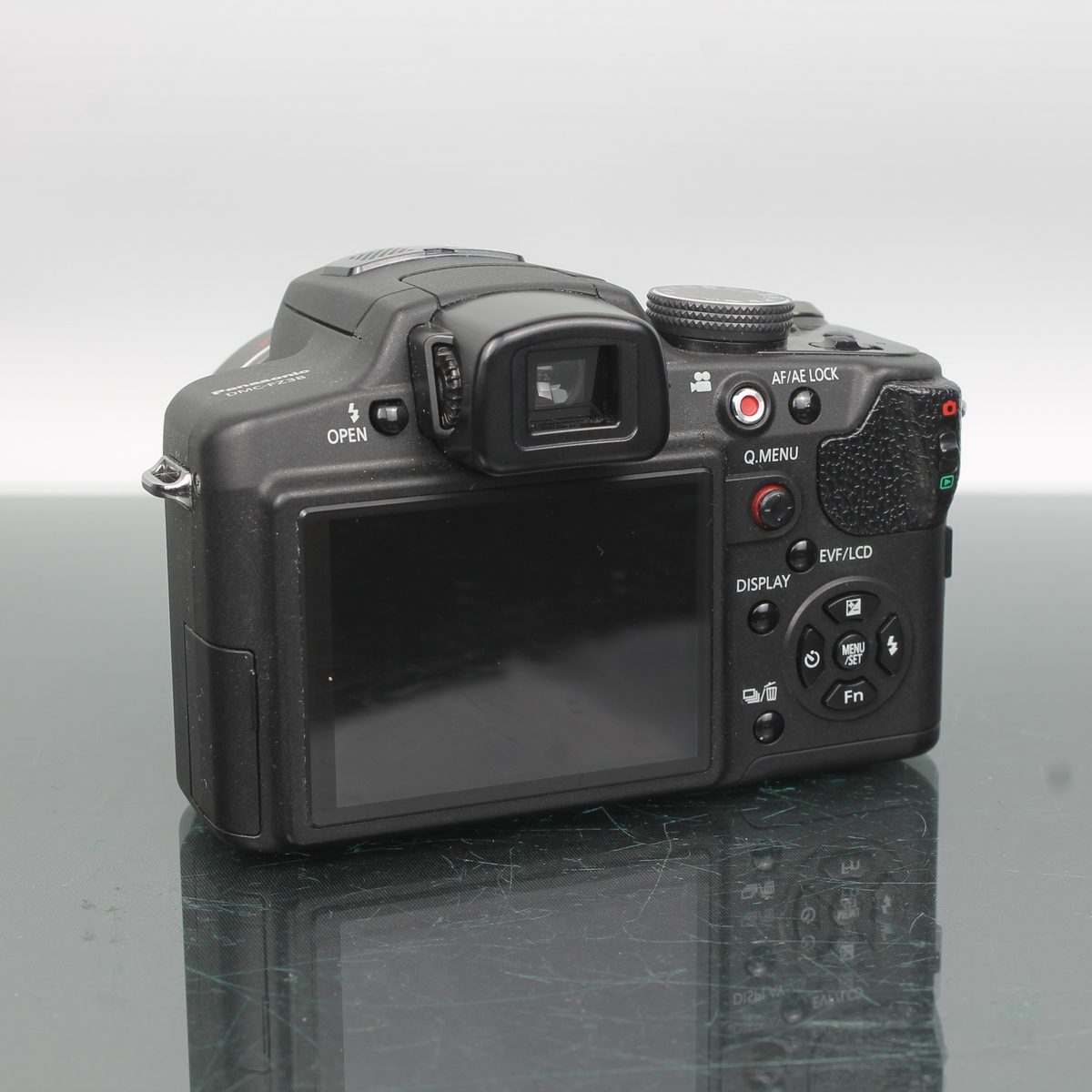 Panasonic Lumix DMC-FZ38