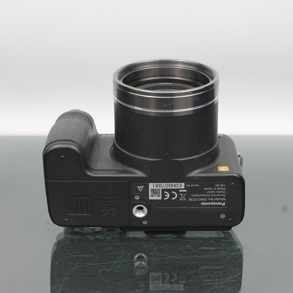 Panasonic Lumix DMC-FZ38