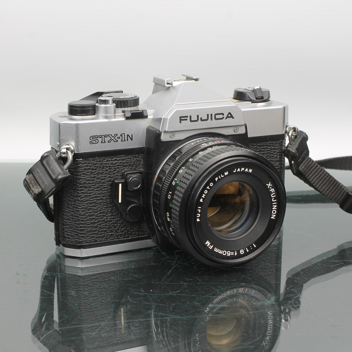 Fujica STX-1N + X-Fujinon 1.9 50mm