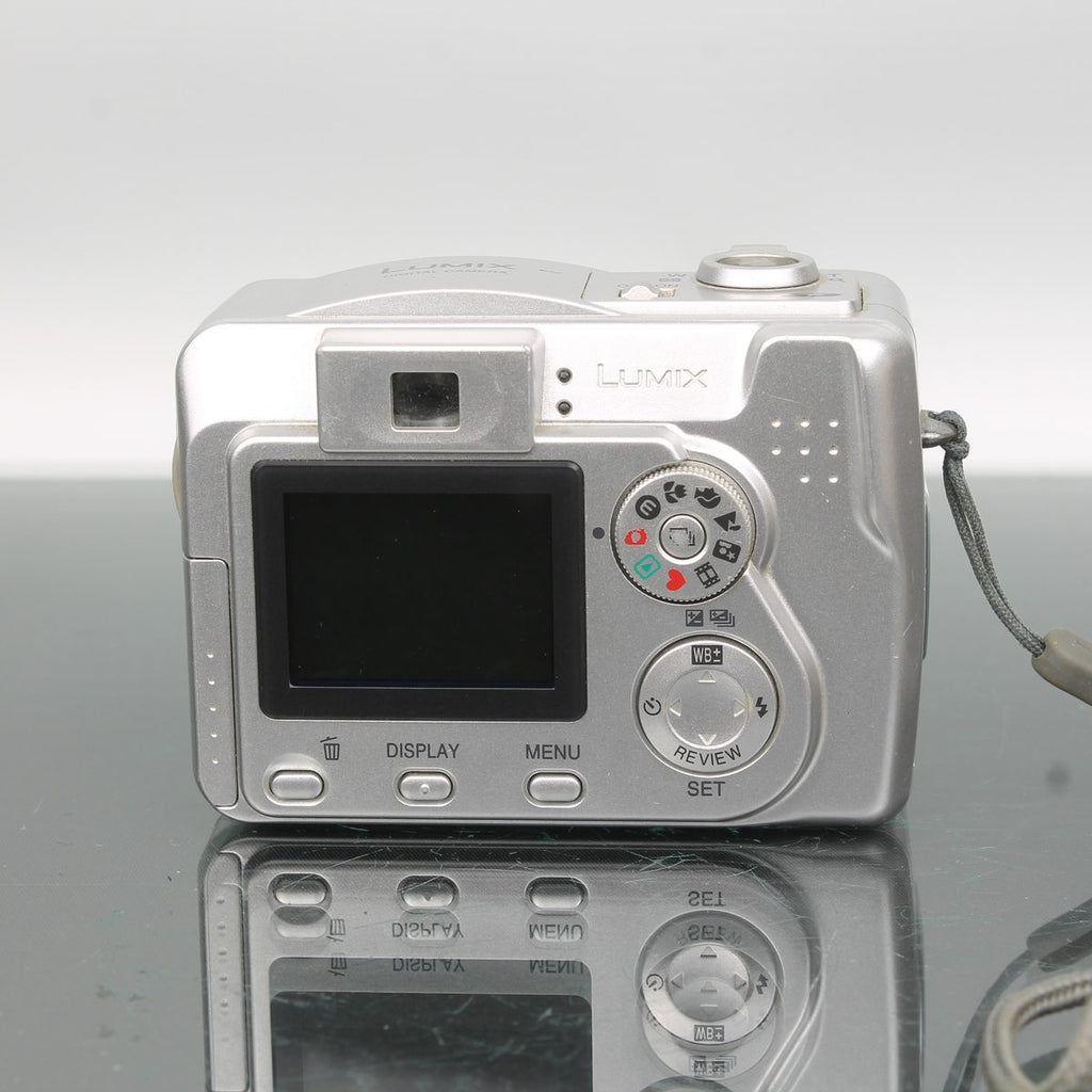 Panasonic Lumix DMC-LC50