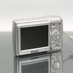 Nikon Coolpix L12