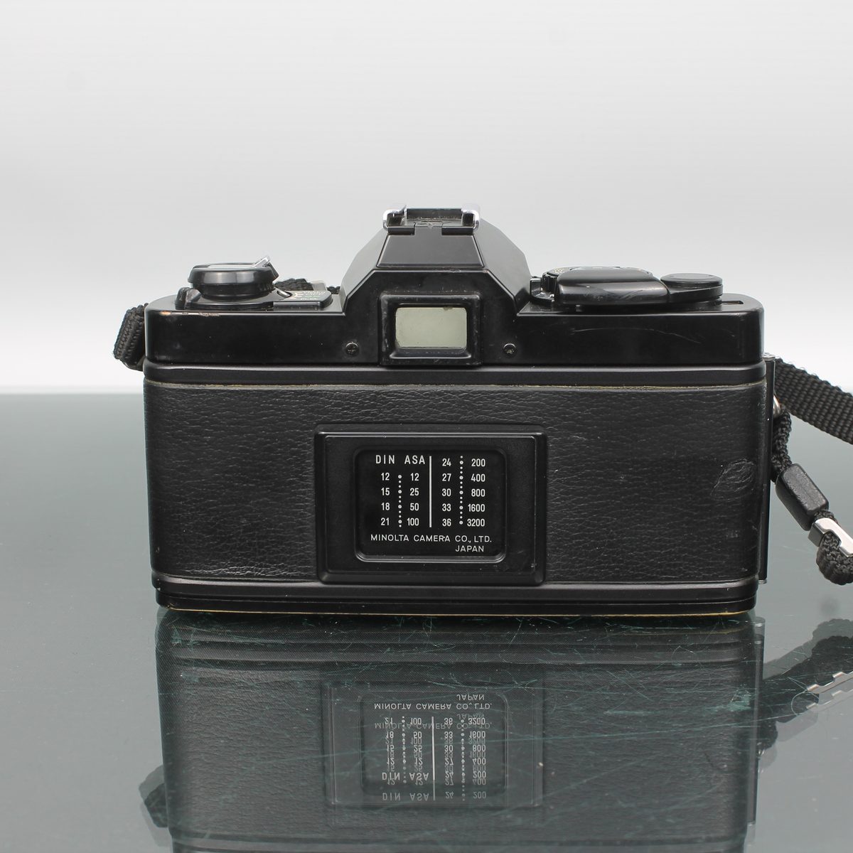 Minolta XG 9 + Minolta MD 50mm 1:1.7