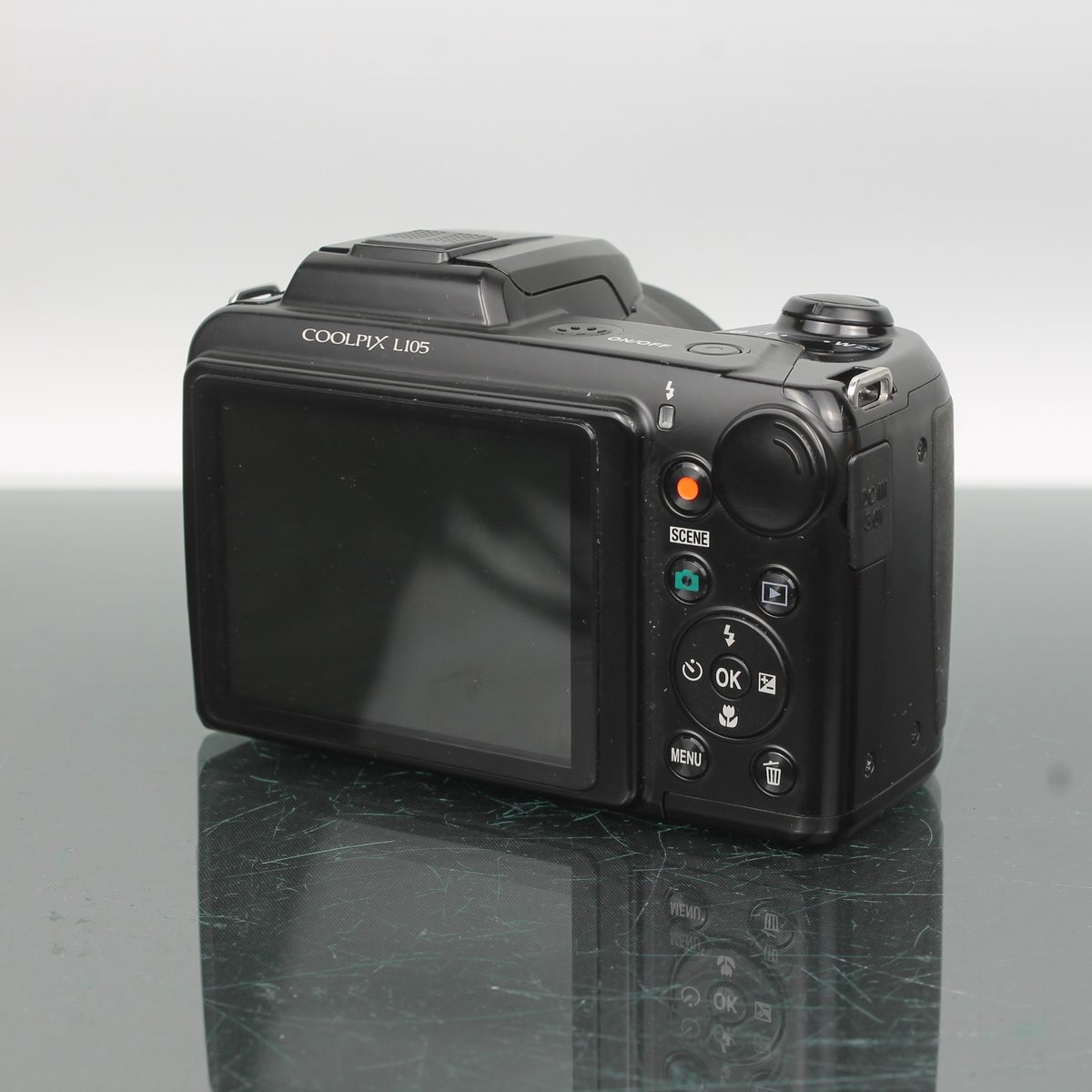 Nikon Coolpix L105