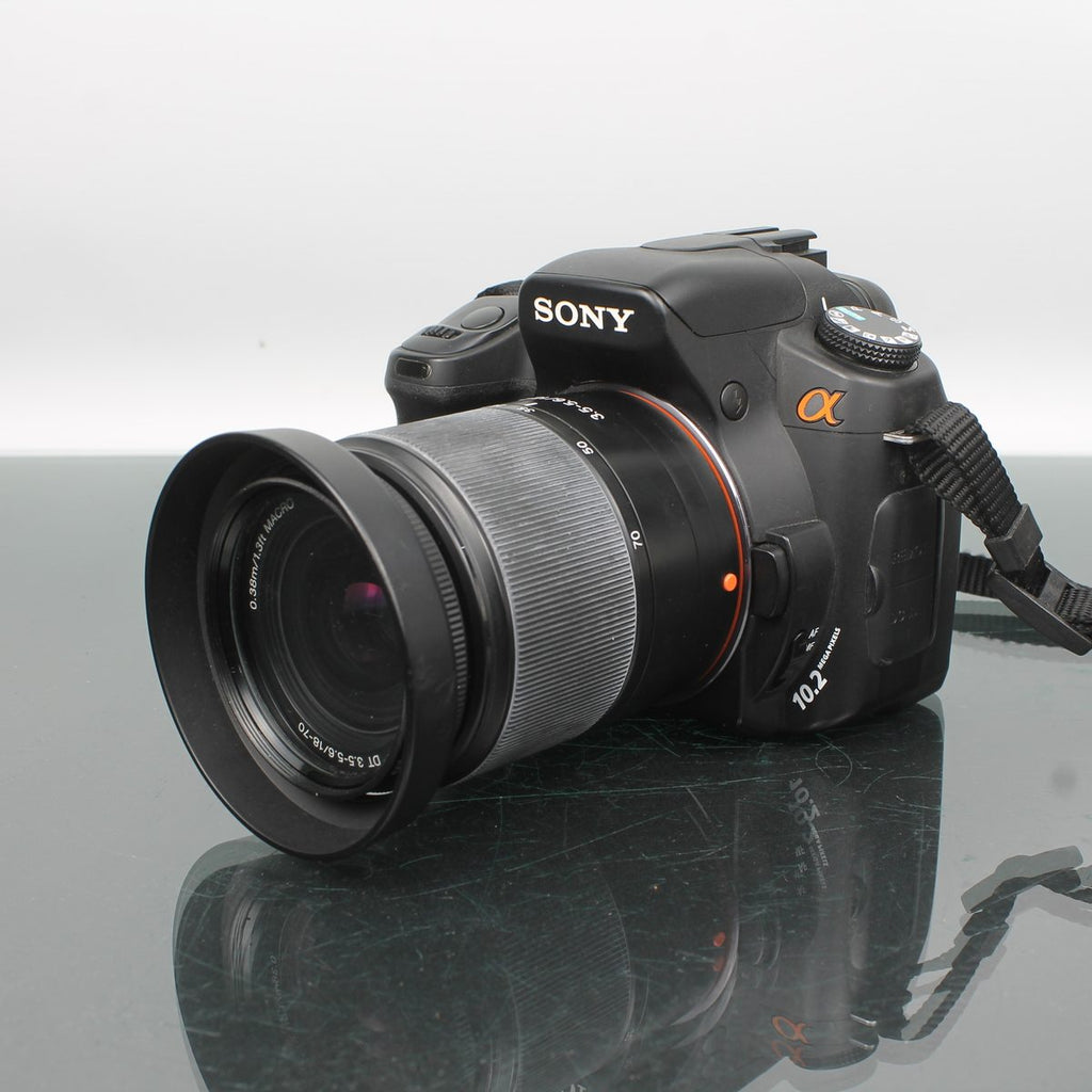 Sony DSLR-A200 + Sony 3.5-5.6 18-70mm