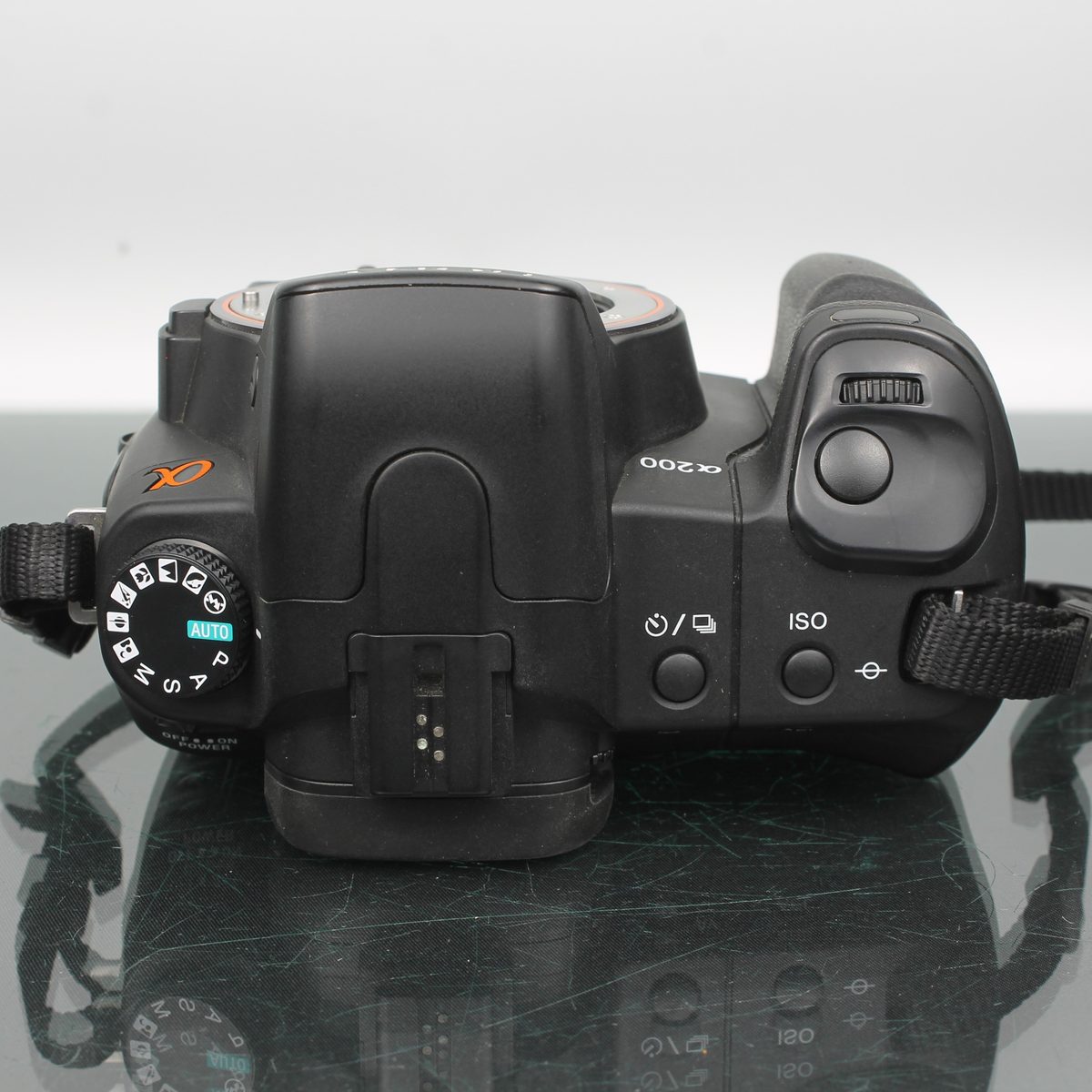 Sony DSLR-A200 + Sony 3.5-5.6 18-70mm
