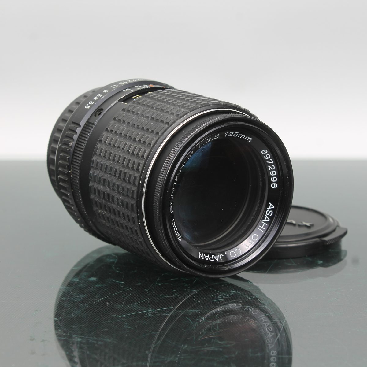 Asahiflex 本体 50mm f3.5 付 Takumar Asahiflex + 50mm f/3.5 Takumar: A Legacy of Analog Design – Dutch