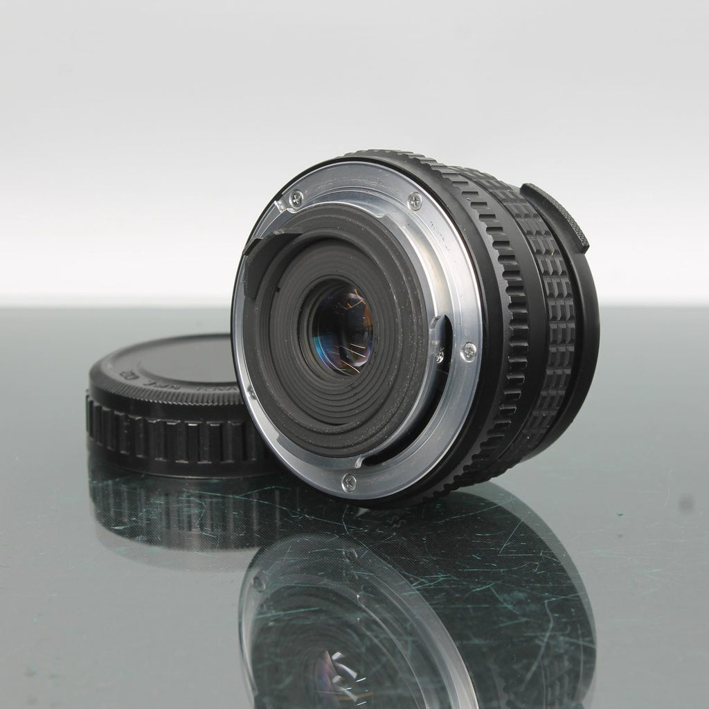 SMC Pentax-M 28mm f/2.8