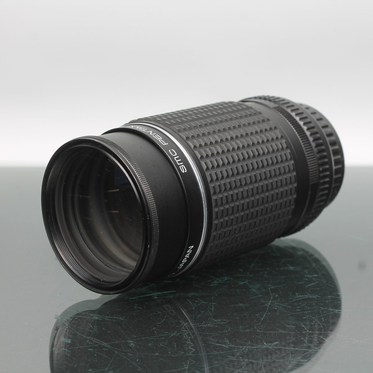 SMC Pentax-M 200mm f/4