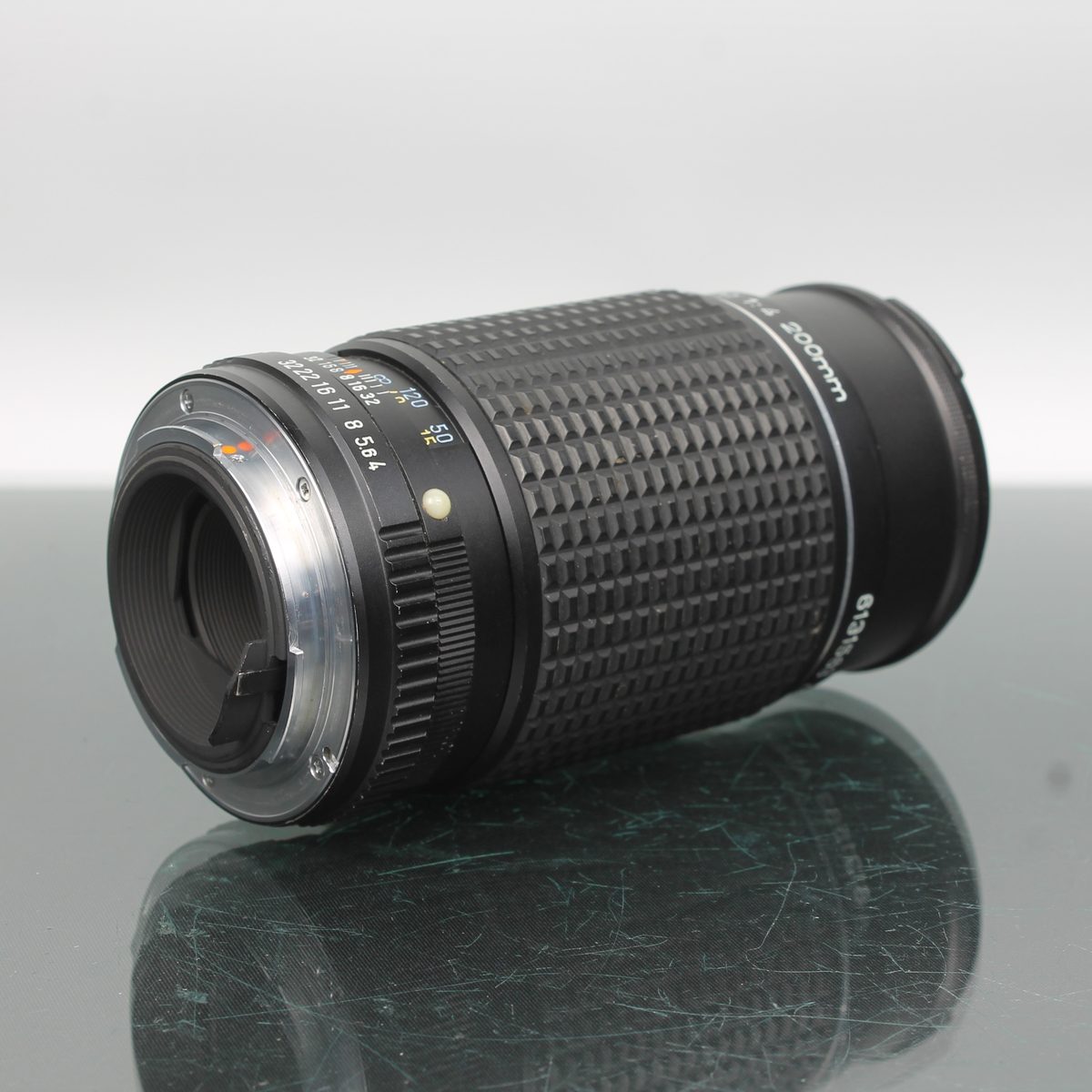 SMC Pentax-M 200mm f/4