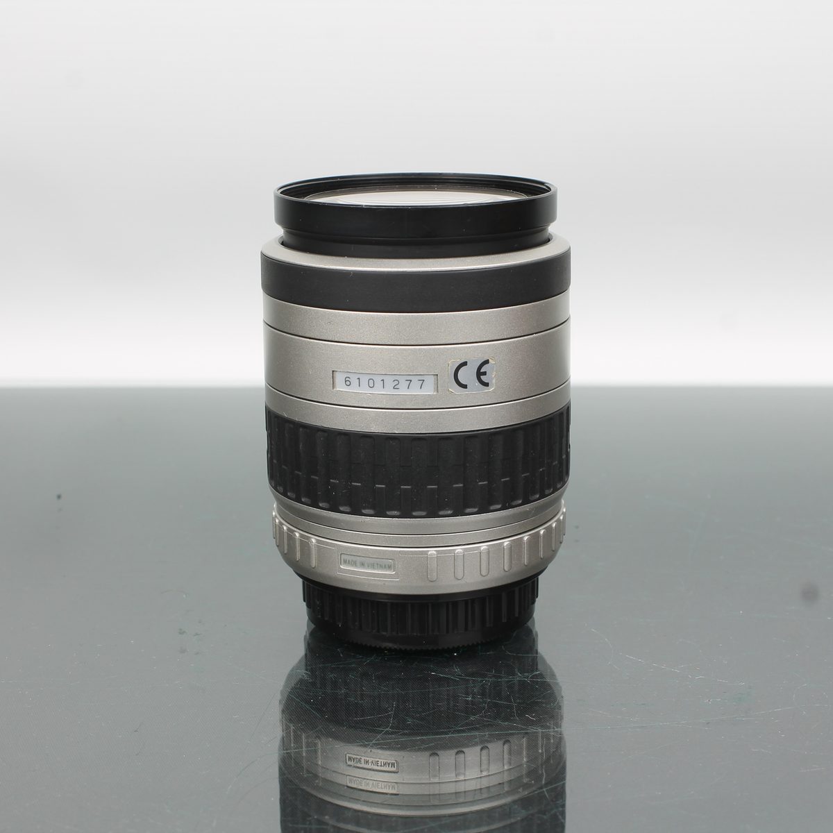 SMC Pentax-FA 28-80mm f/3.5-5.6