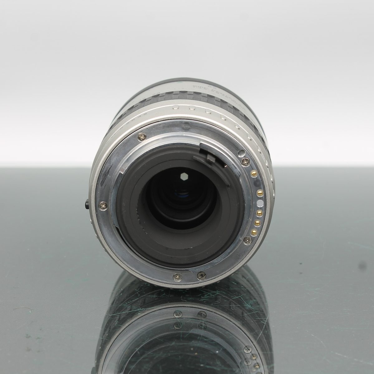 SMC Pentax-FA 28-80mm f/3.5-5.6