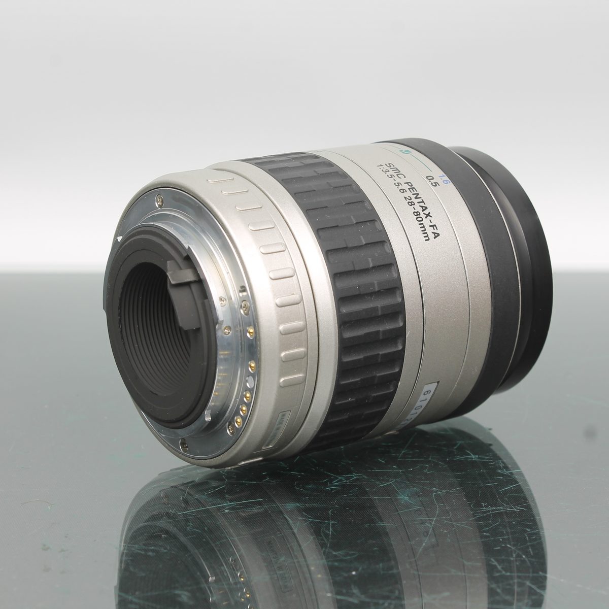 SMC Pentax-FA 28-80mm f/3.5-5.6