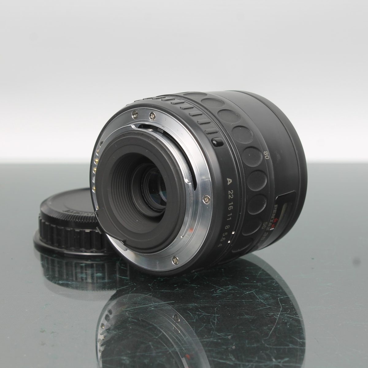 SMC Pentax-F 35-80mm f/4-5.6