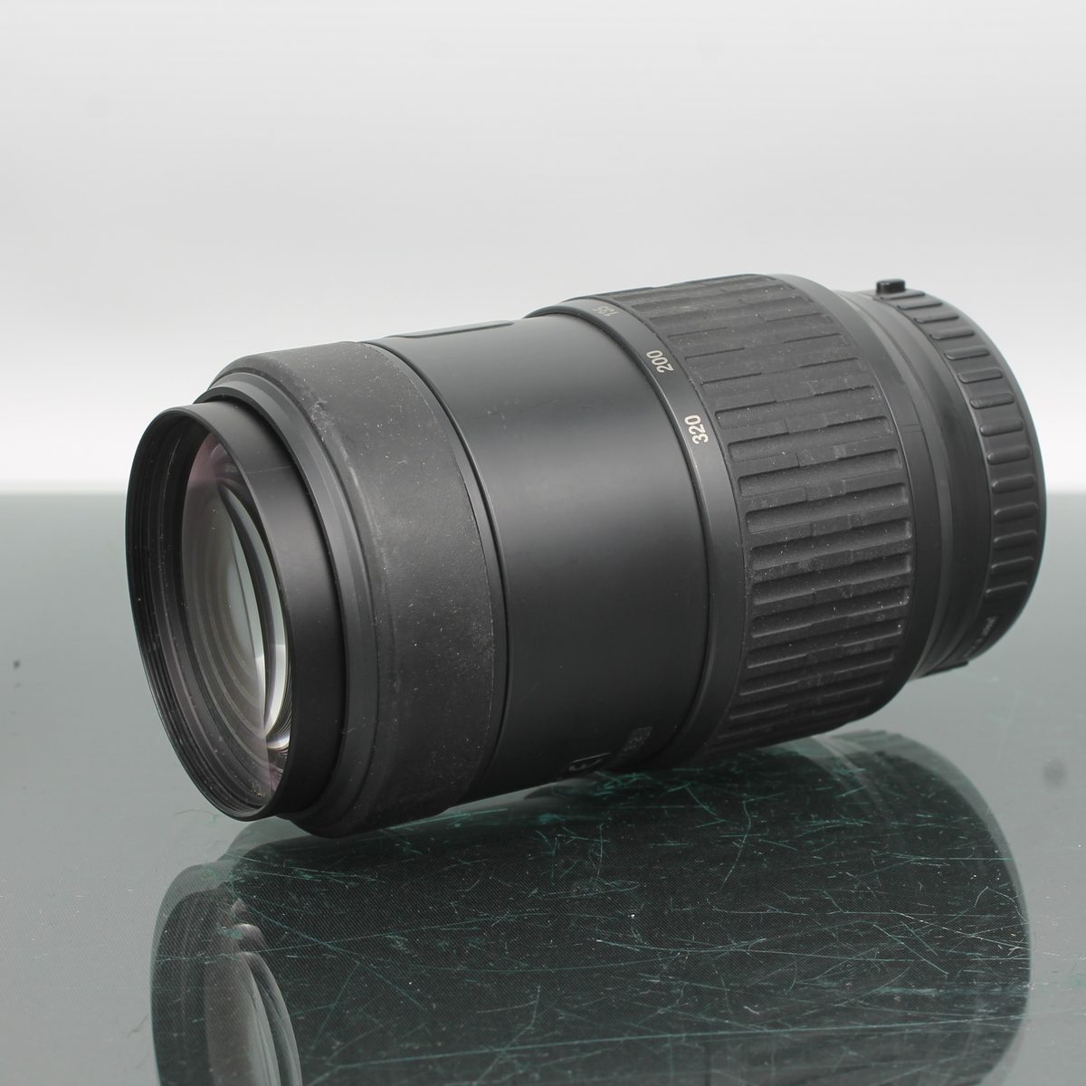 SMC Pentax-M Zoom 80-200mm f/4.5