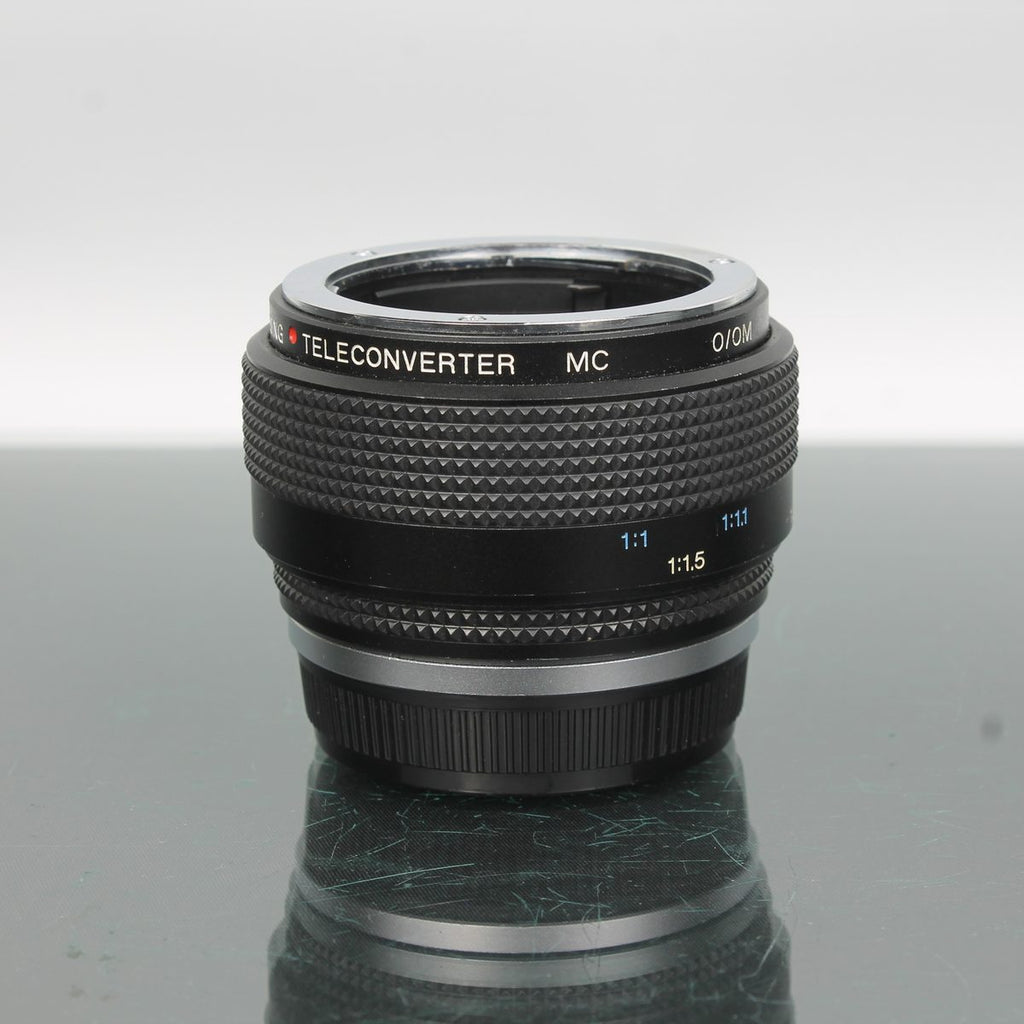 Vivitar 2X Macro Focusing Teleconverter MC