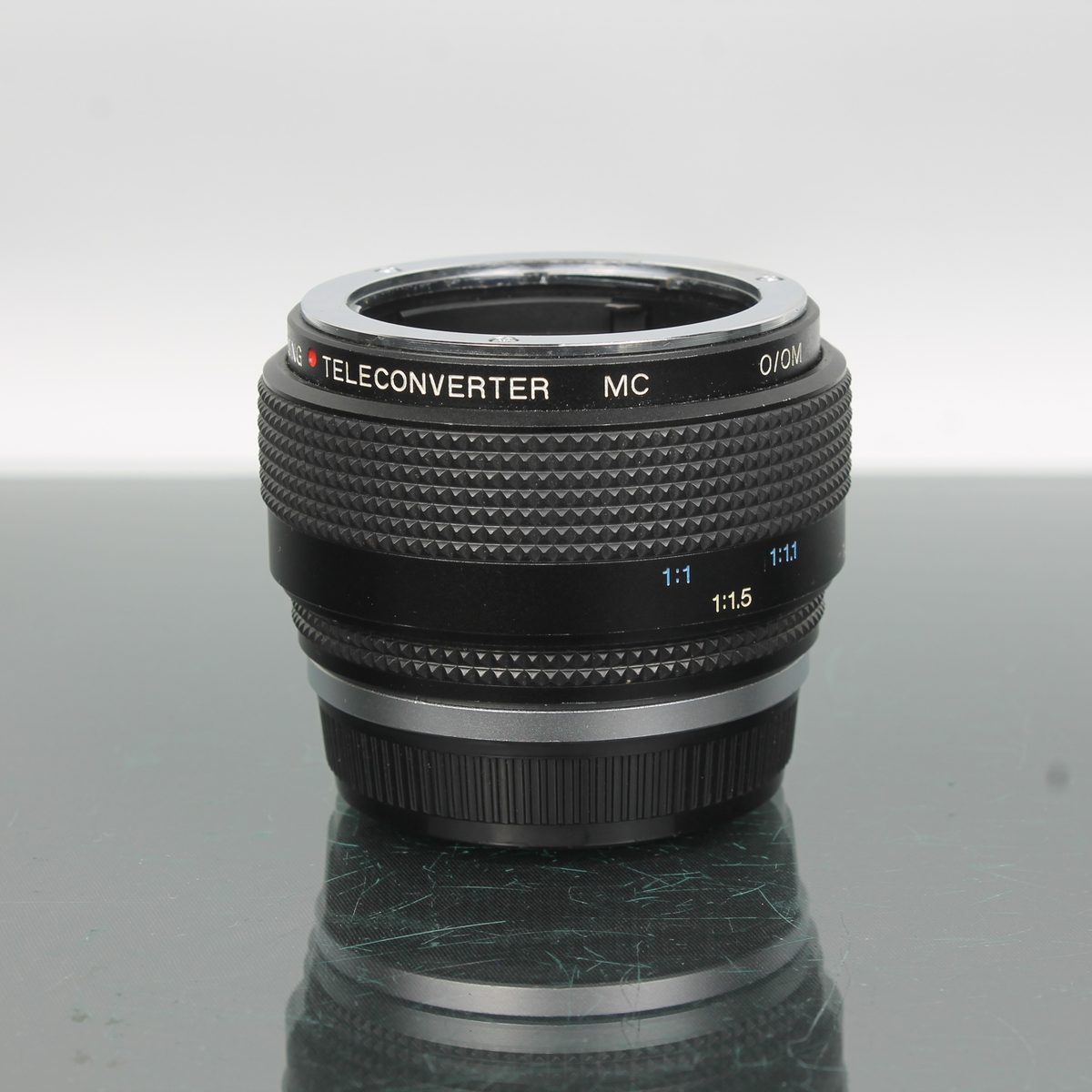 Vivitar 2X Macro Focusing Teleconverter MC