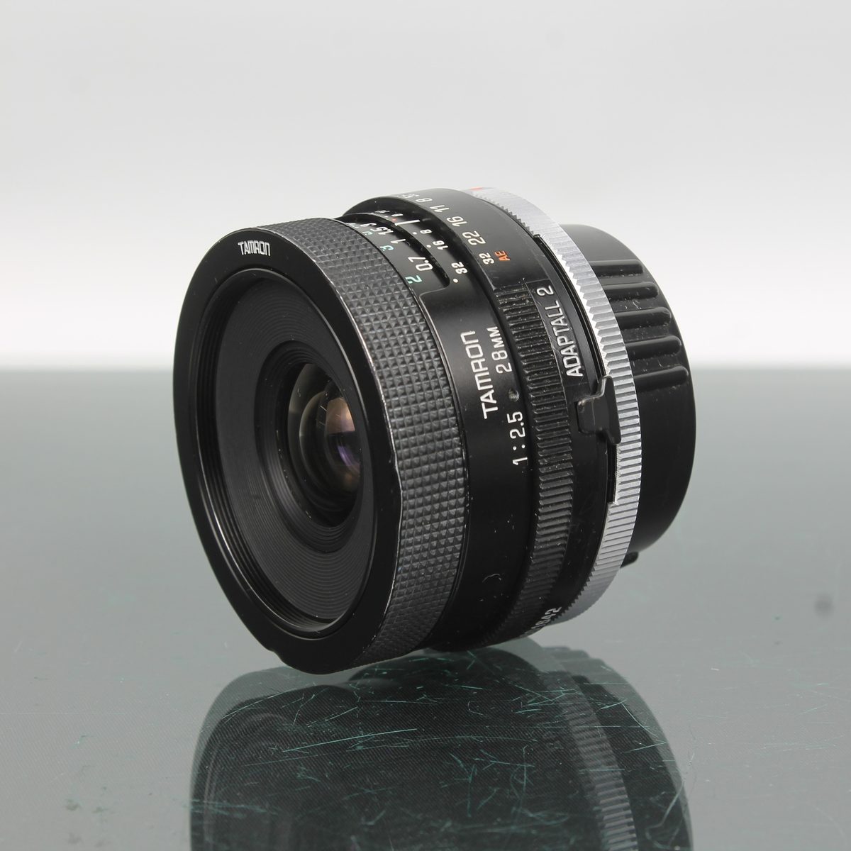 Tamron 28mm f/2.5