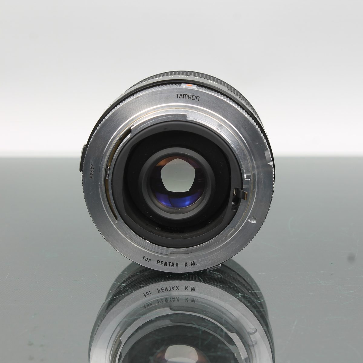 Tamron 28mm f/2.5