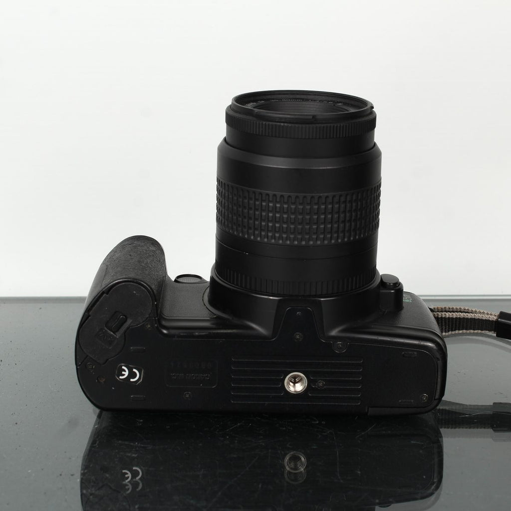 Canon EOS 500N + Canon EF 35-80mm 1:4-5.6 III