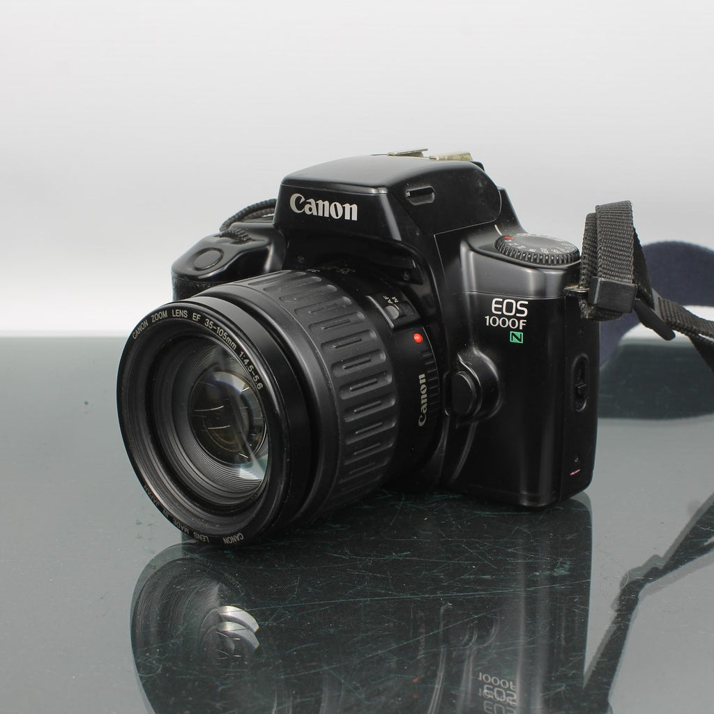Canon EOS 1000F N + 35-105mm 1:4.5-5.6