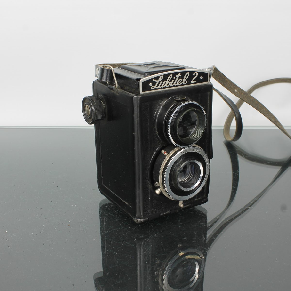 Lubitel 2 T-22 4.5/75
