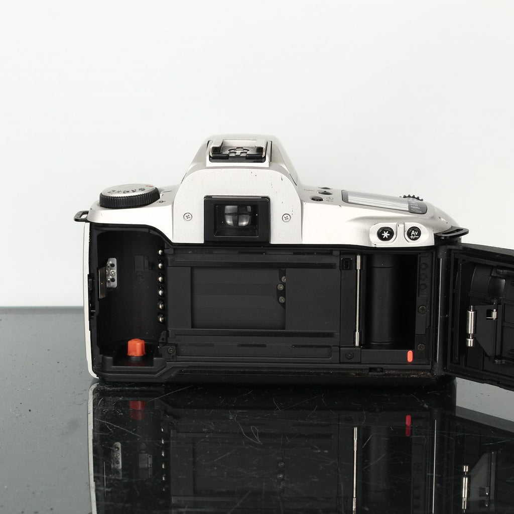 Canon EOS 500N + Canon EF 28-90mm 1:4-5.6