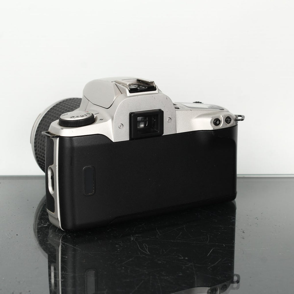 Canon EOS 500N + Canon EF 28-90mm 1:4-5.6