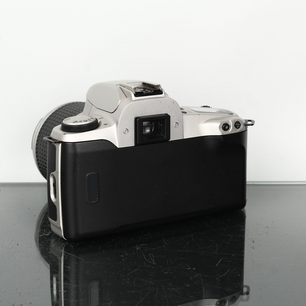 Canon EOS 500N + Canon EF 28-90mm 1:4-5.6