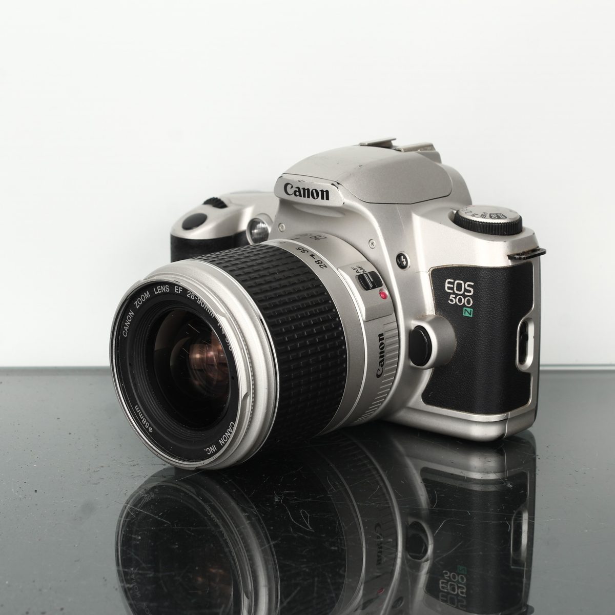 Canon EOS 500N + Canon EF 28-90mm 1:4-5.6