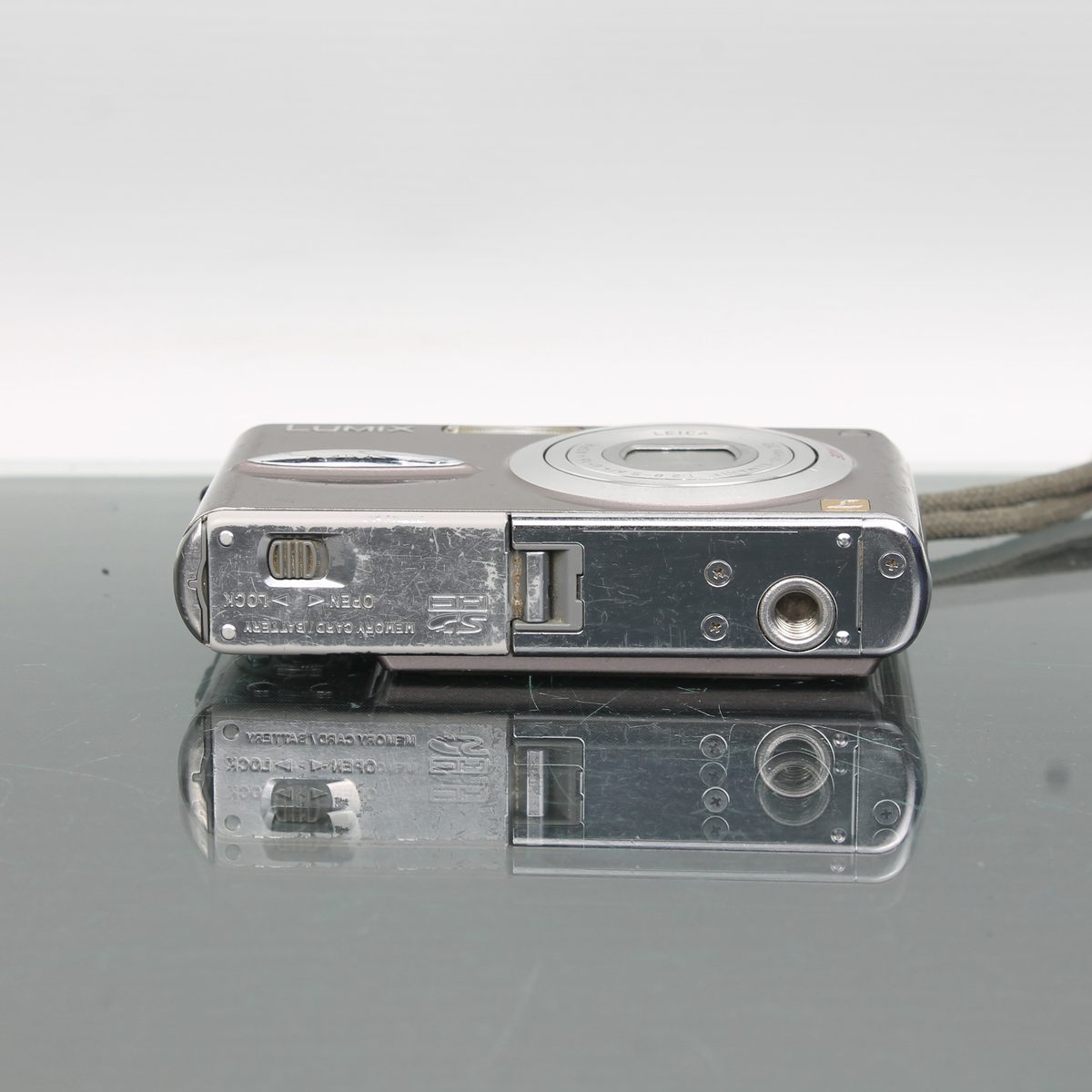 Panasonic Lumix DMC-FX30