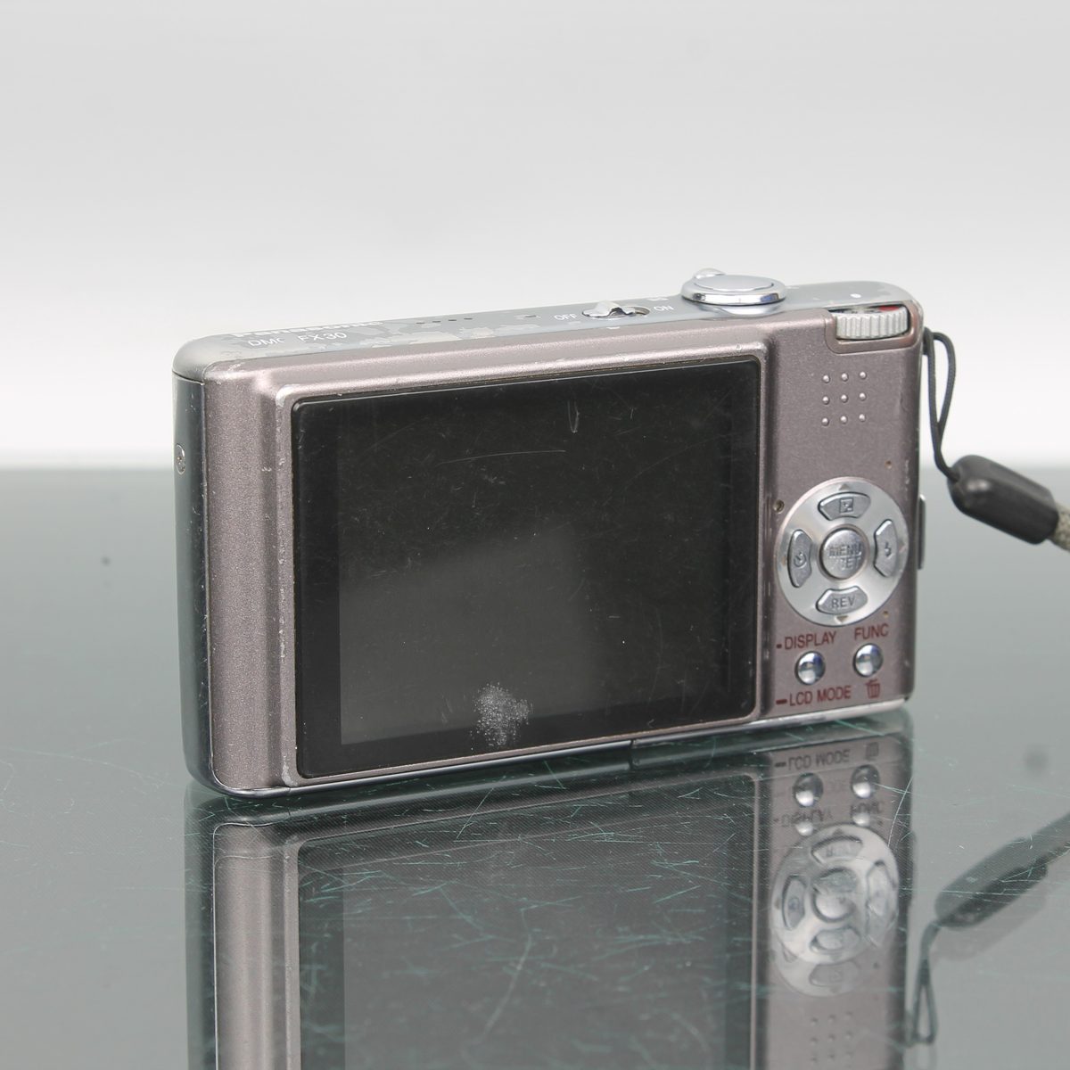 Panasonic Lumix DMC-FX30