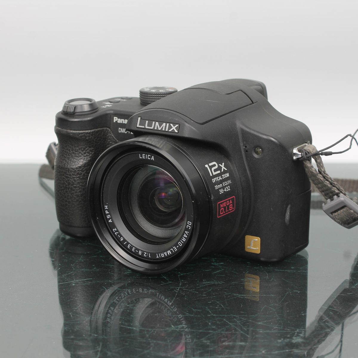 Panasonic Lumix DMC-FZ7