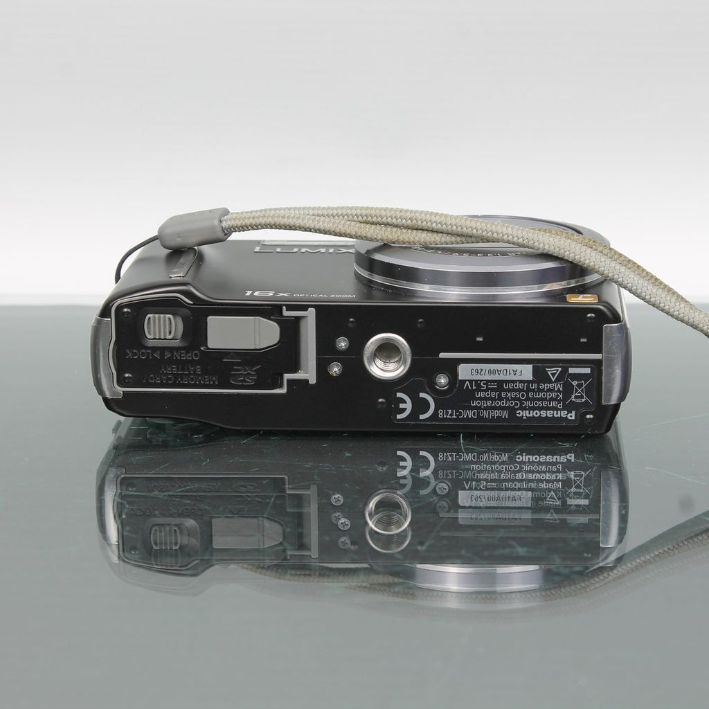 Panasonic Lumix DMC-TZ18