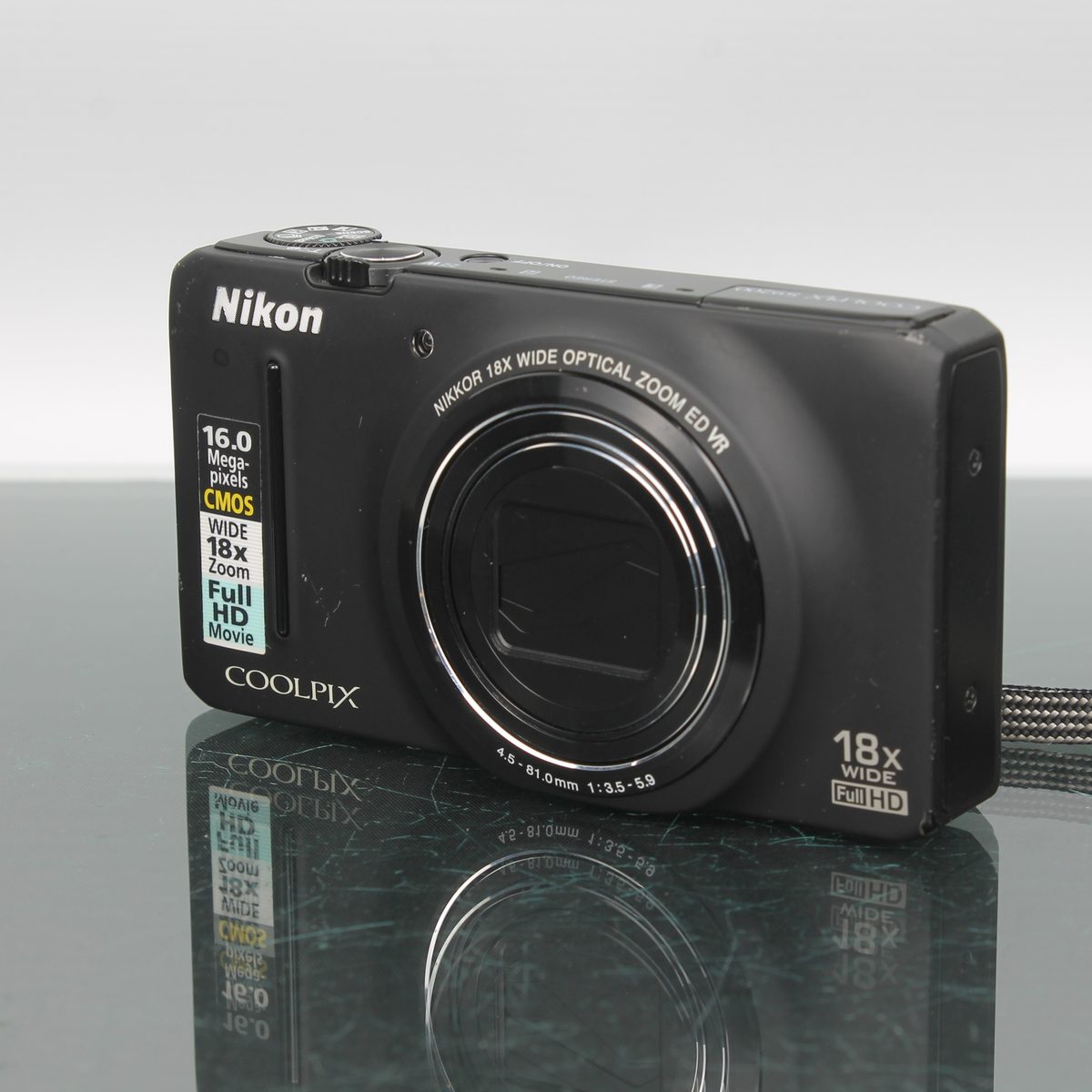 Nikon Coolpix S9200