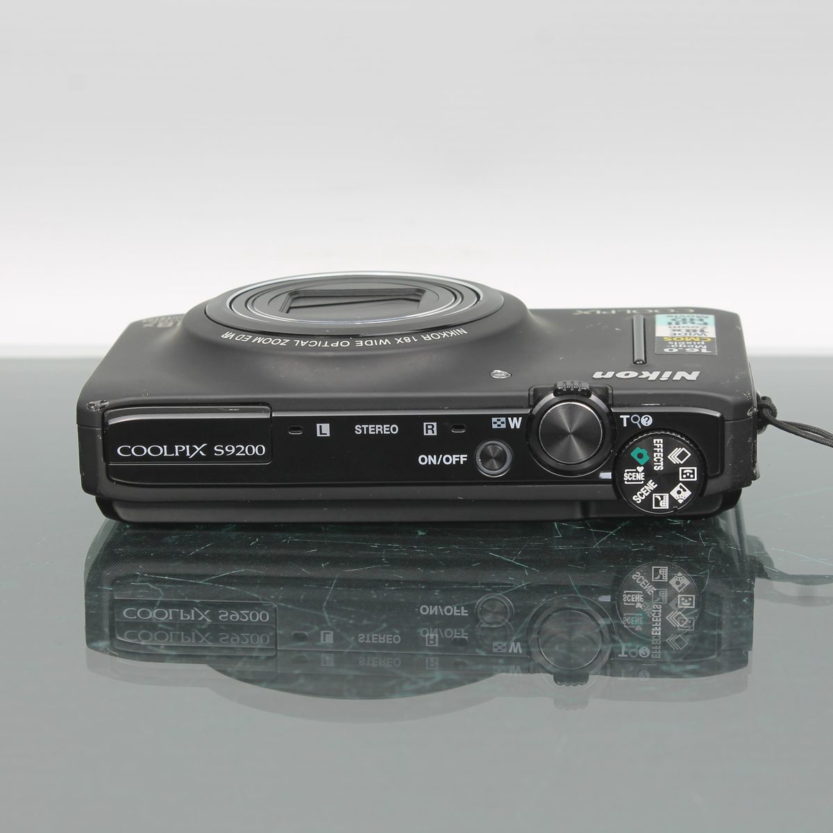 Nikon Coolpix S9200