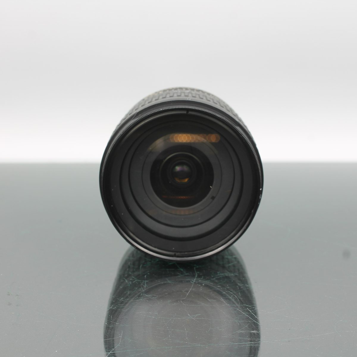 Nikon D70s + AF-S Nikkor 18-70mm f/3.5-4.5G ED