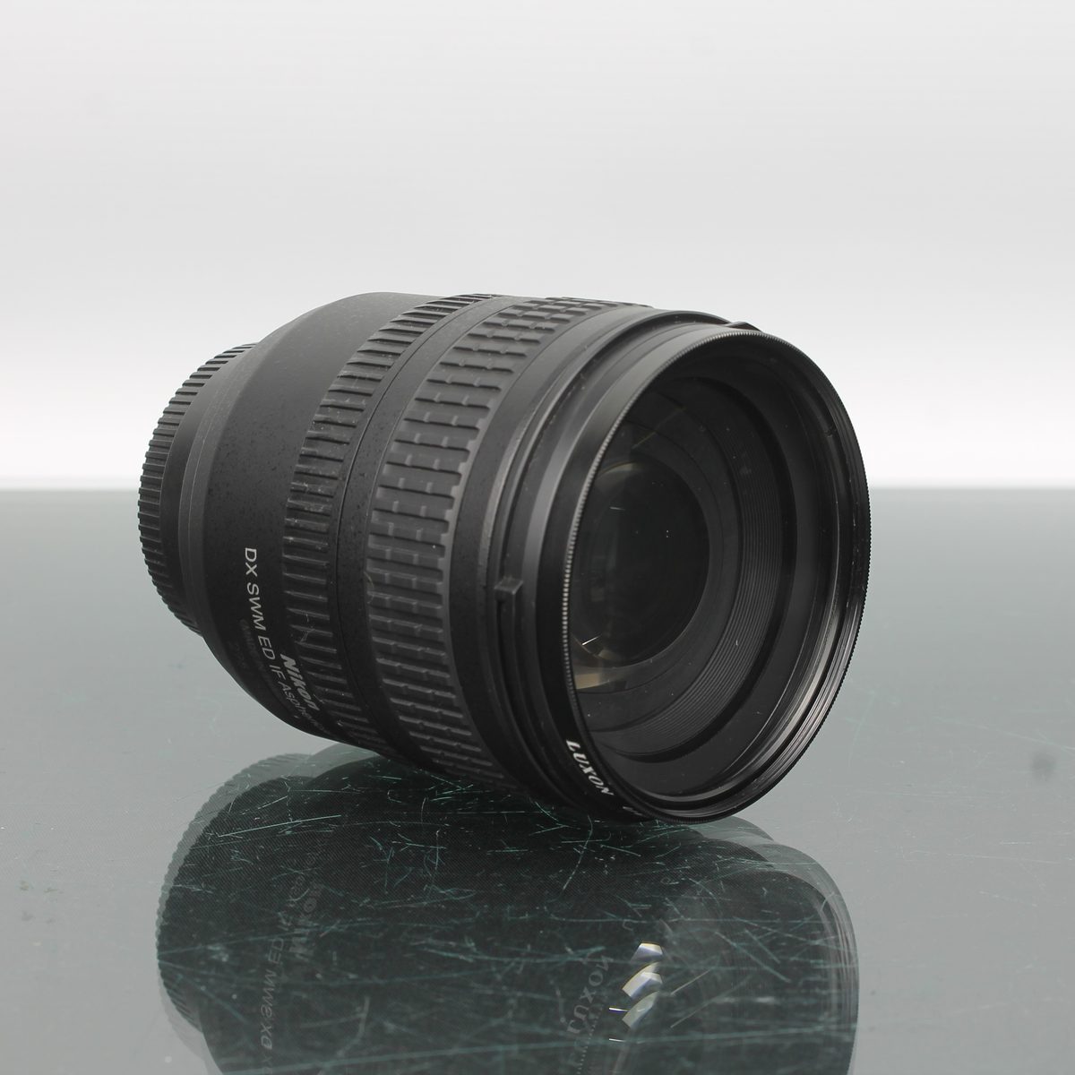 Nikon D70s + AF-S Nikkor 18-70mm f/3.5-4.5G ED