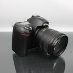 Nikon D70s + AF-S Nikkor 18-70mm f/3.5-4.5G ED