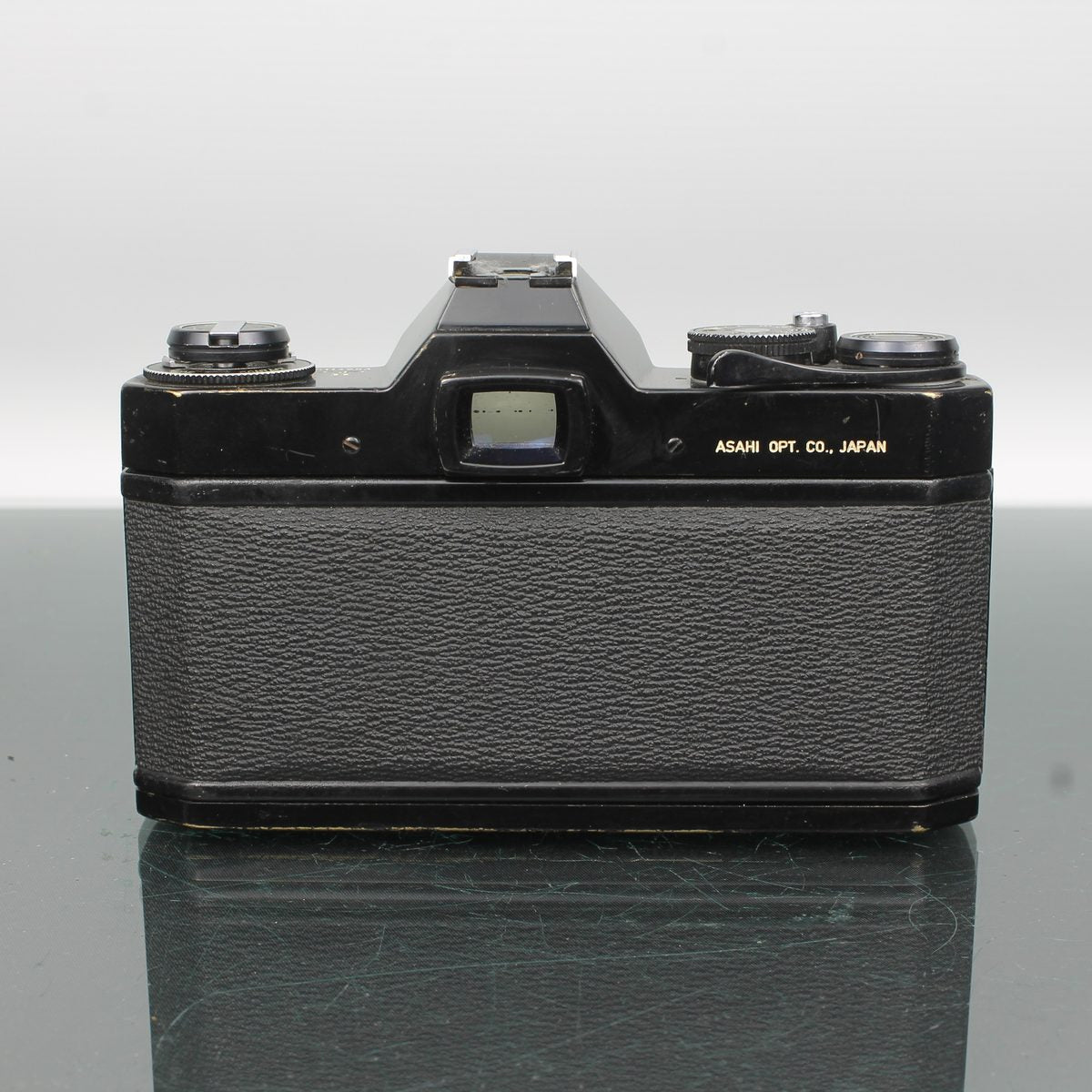 Asahi Pentax SP II + SMC Takumar 55mm f/1.8