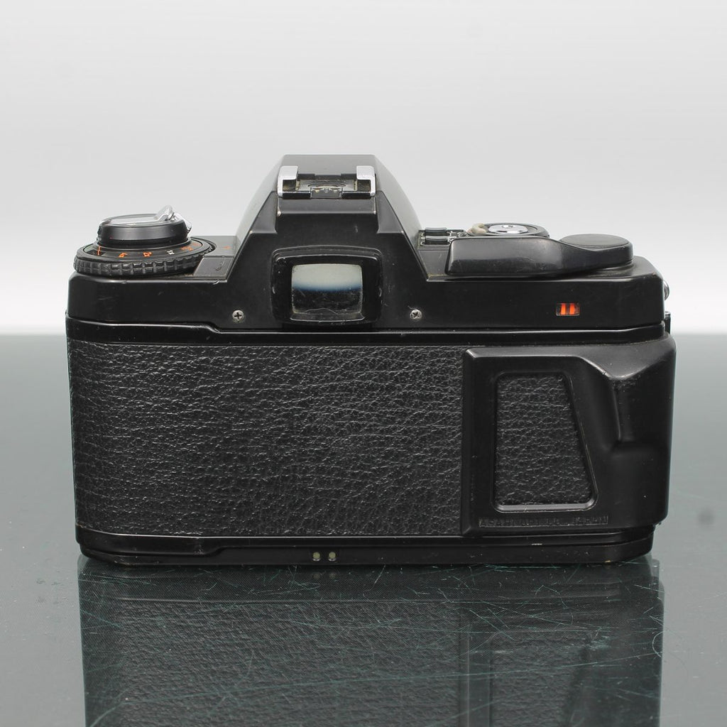 Pentax Super A + 50mm f/1.7