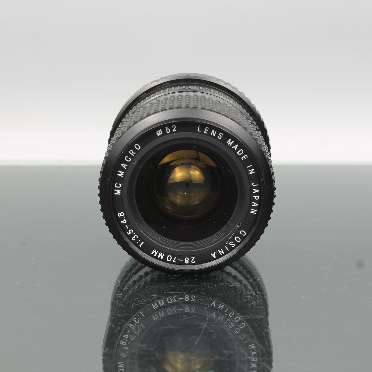 Cosina 28-70mm f/3.5-4.8