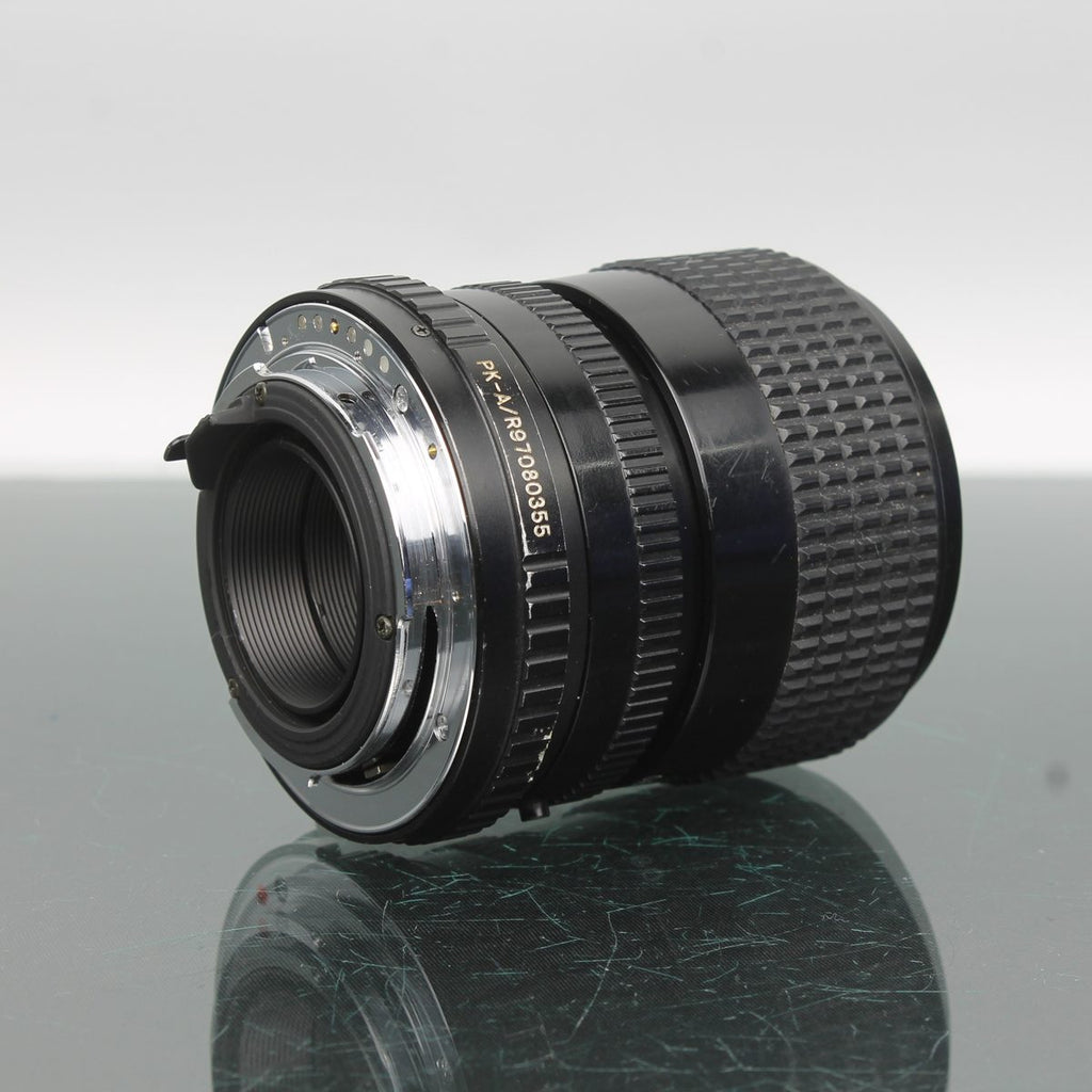 Cosina 28-70mm f/3.5-4.8