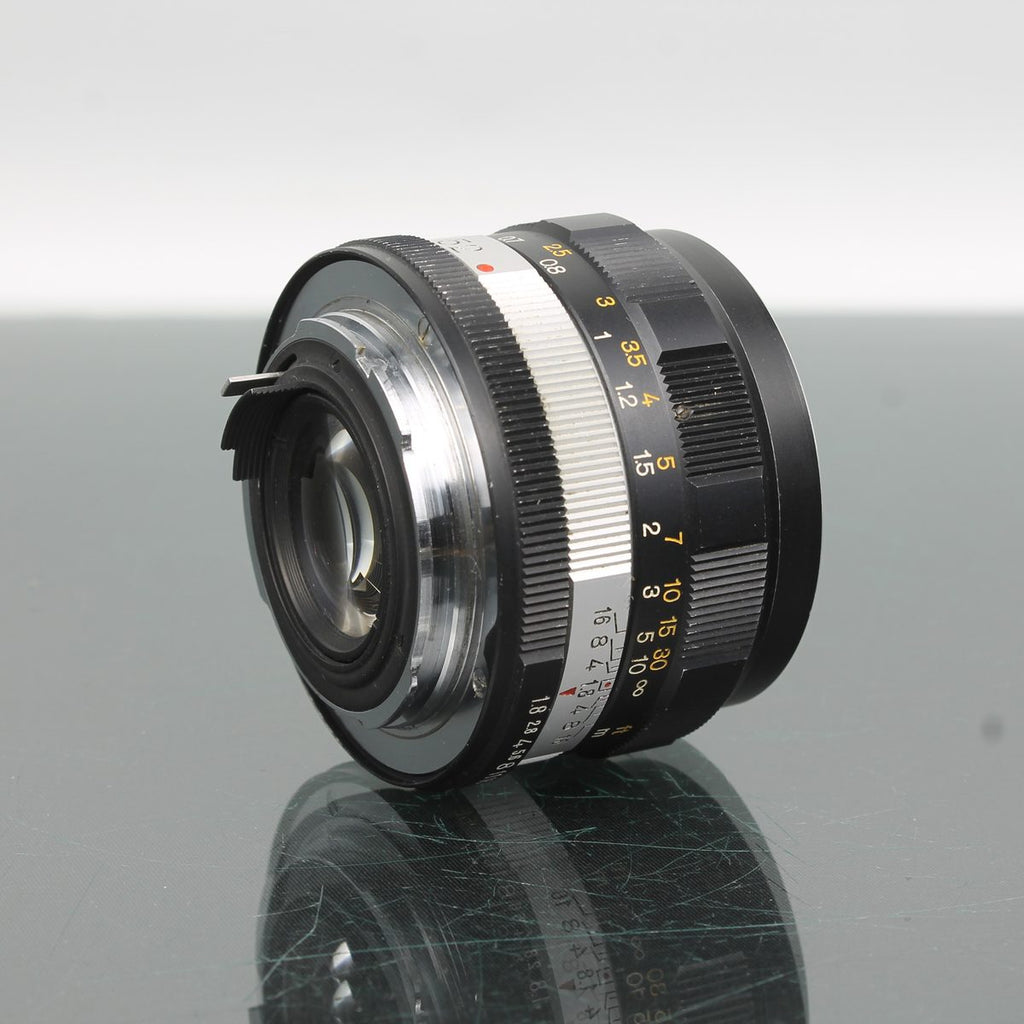 Konica Hexanon 52mm f/1.8