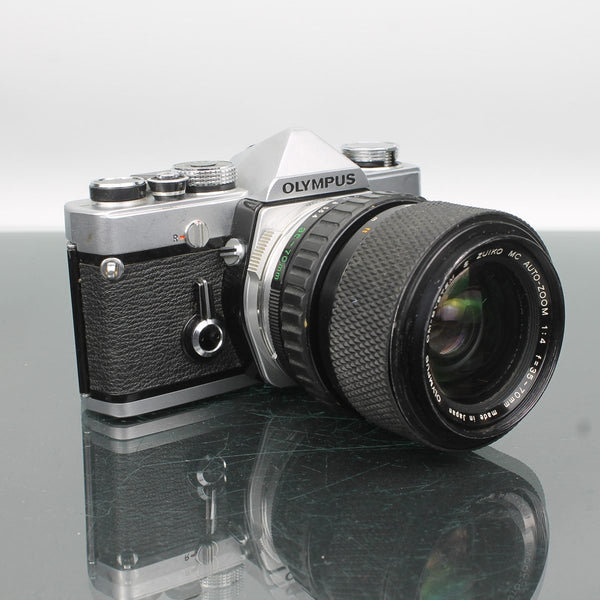 Olympus OM-1 + Auto zoom 35-70mm f/4