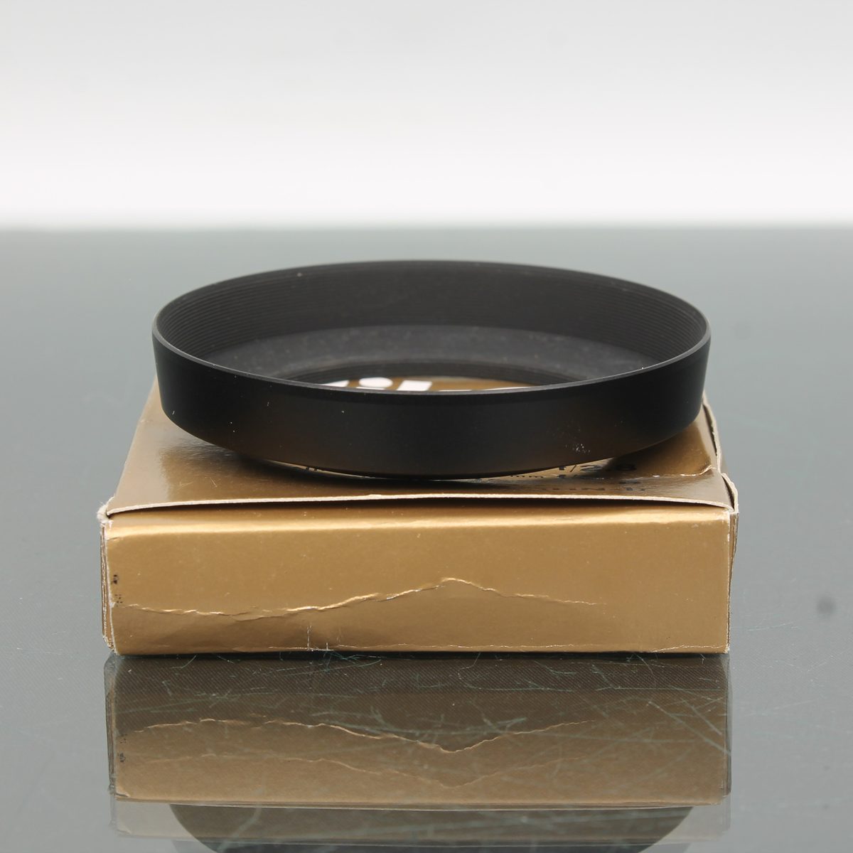 Nikon Lens Hood HN-1