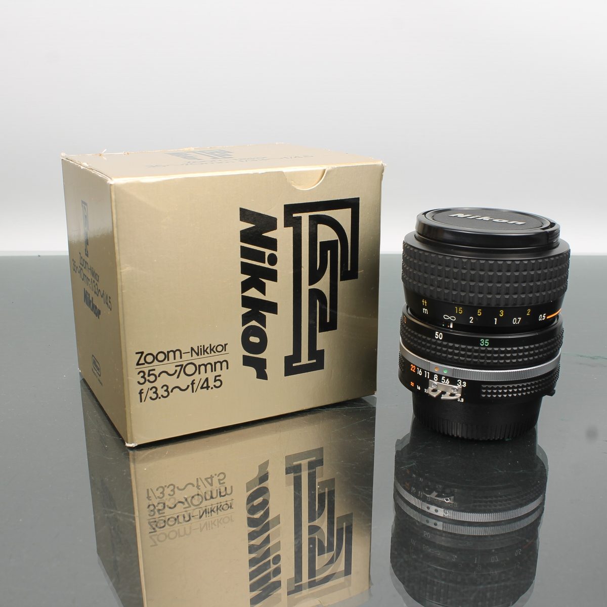 Nikon Zoom Nikkor 35-70mm f/3.3-4.5